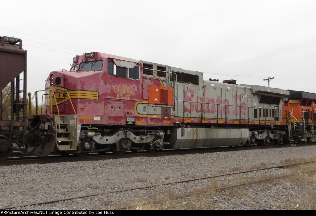 BNSF 946